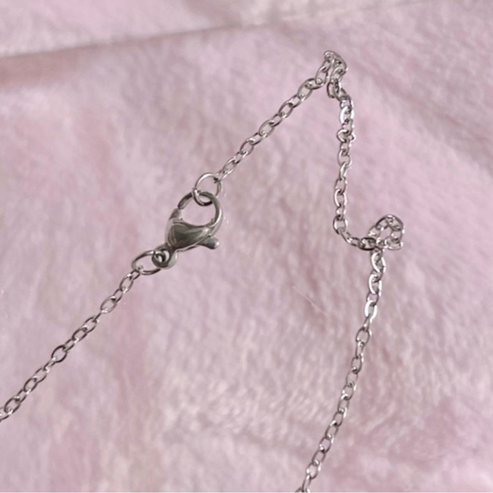 Hello Kitty & Dear Daniel Silver Stainless Steel Heart
Pendant Necklace - Picture 6 of 8